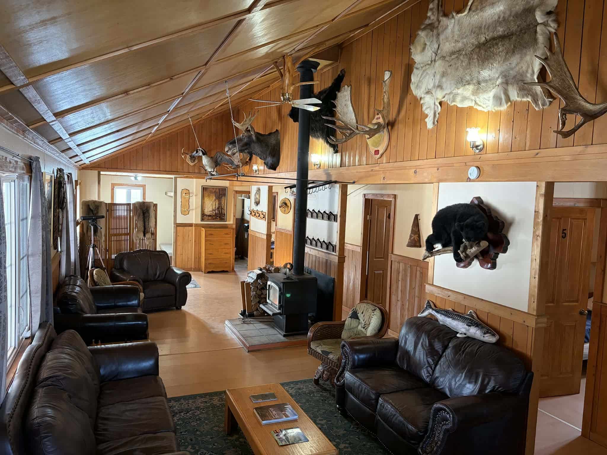 Sentiers des bois - Auberge de la Pourvoirie Quebec Nature